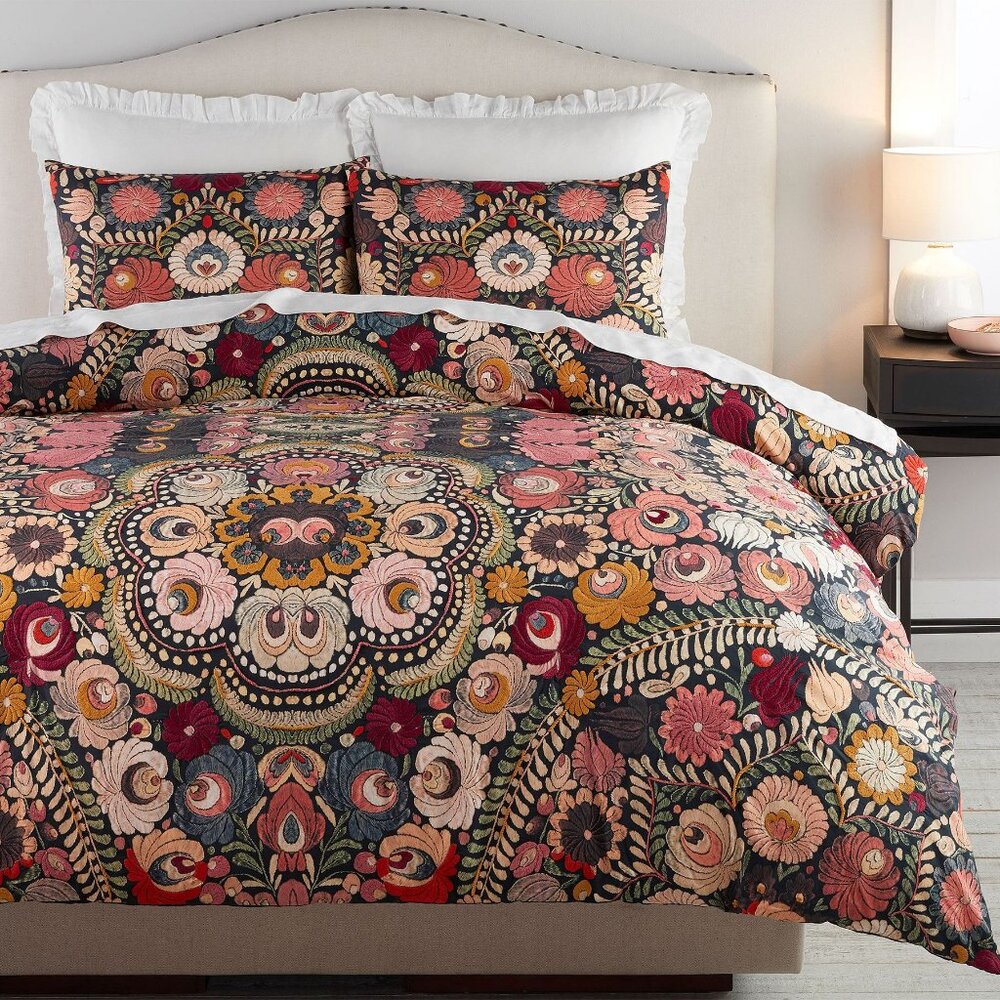 Pottery Barn Helena Queen Embroidered Floral Percale Duvet Cover